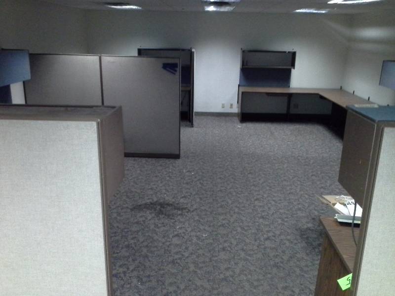Contents of room, cubicles, modular desk components