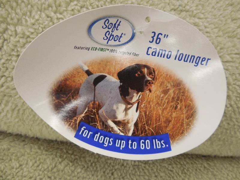 lot 31 image: Soft Spot Bolster Pet Bed, Camo, 36 x 27