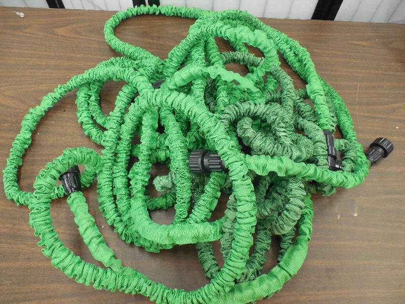 lot 38 image: LOT OF 3 POCKET GARDEN HOSE