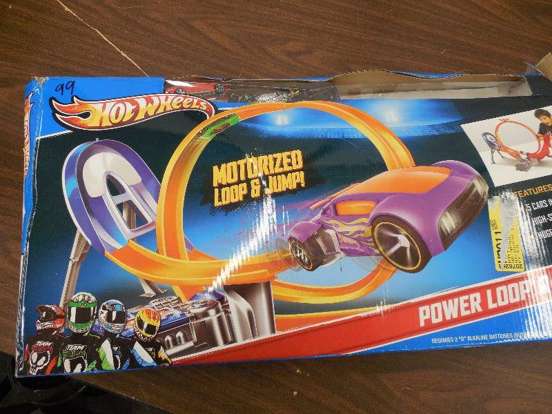 lot 99 image: HOT WHEELS POWER LOOP RACEWAY