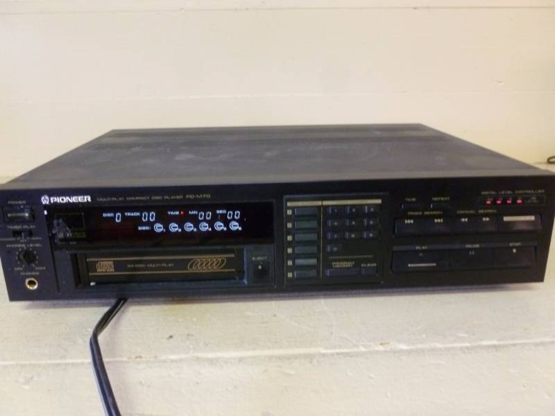 Pioneer CD Player