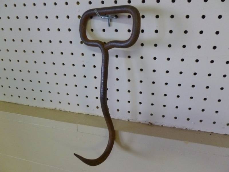 Vintage Bale Hook