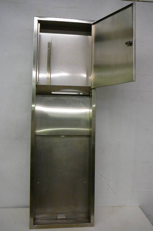 Stainless Paper Dispenser 17 x 57