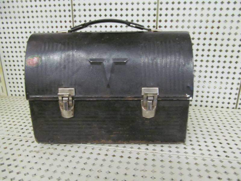 lunch bucket