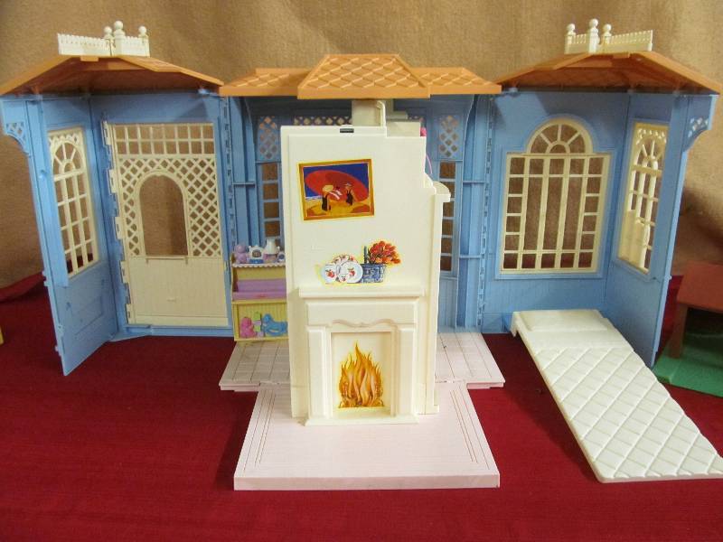 doll house