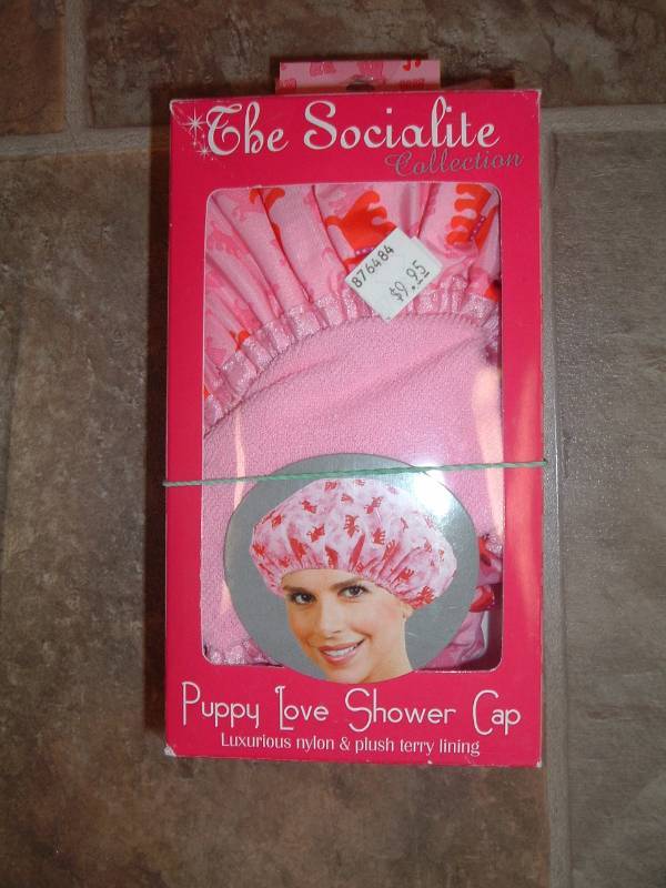 lot 275 image: 2 Shower Caps