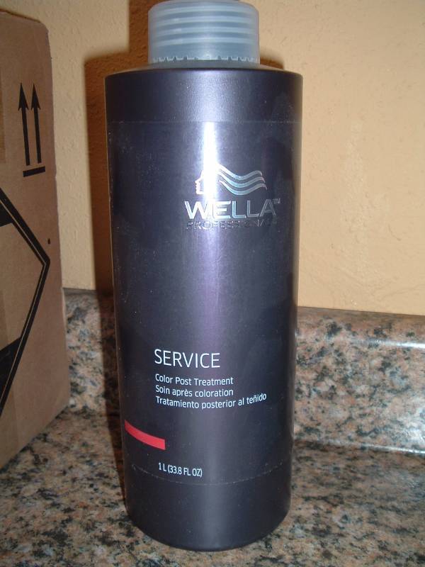 lot 347 image: New  Wella Post-color treatment