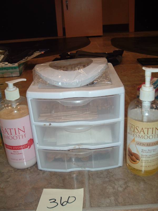 lot 360 image: Wax Supplies, open solutions