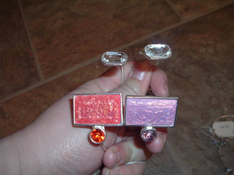 lot 374 image: Bracelets, NEW