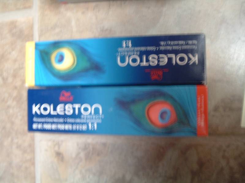 lot 428 image: Koleston Perfect  New