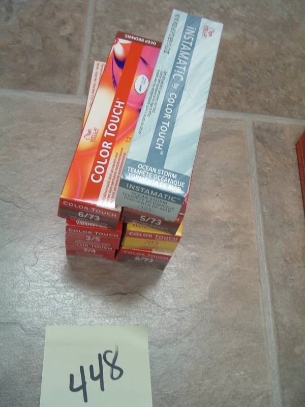 lot 448 image: Color Touch - New