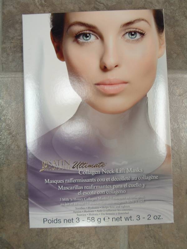 lot 462 image: Satin Smooth Face Lift Mask, NEW