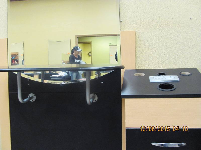 lot 4 image: Stylist station with Side Cabinet