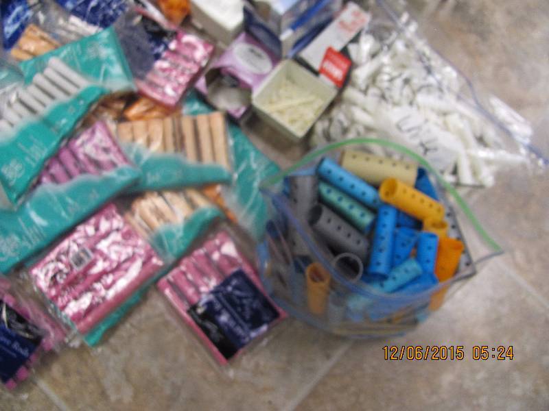 lot 39 image: PermRollerAccessories