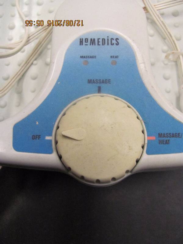 lot 45 image: Pedicure Set