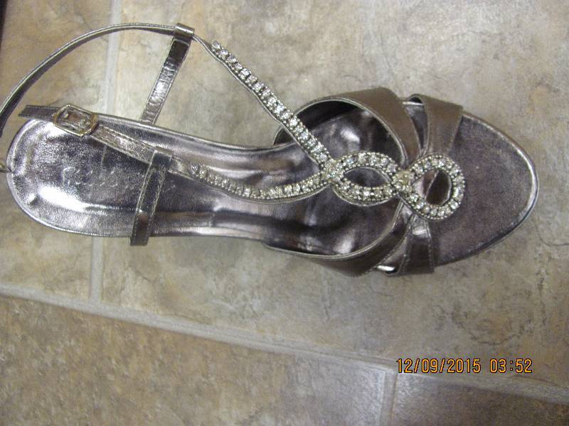 lot 60 image: Formal Shoes