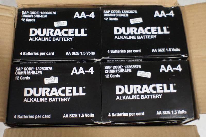 Duracell Batteries (AA)