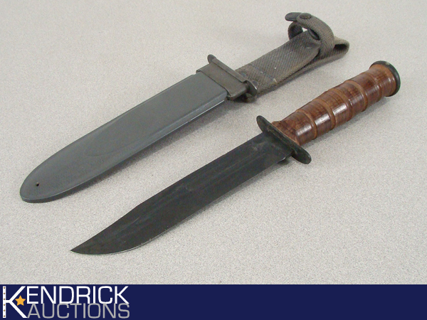 WWII US Navy CAMILLUS MK2 Fighting Knife, and Scabbard