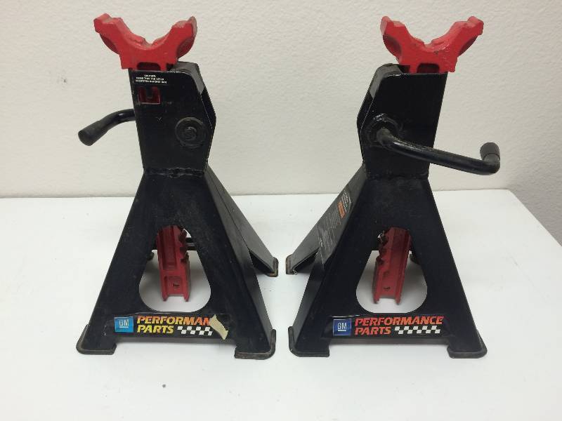 Jack Stands