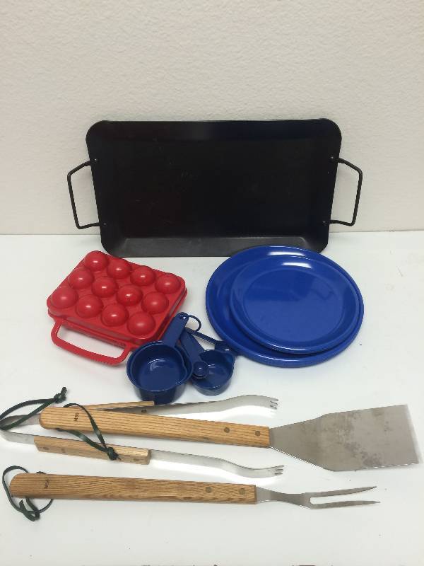 Camping Dishes and Utensils