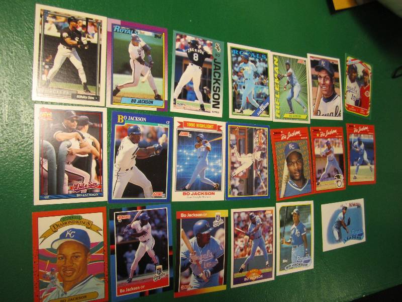 20 Bo Jackson cards...