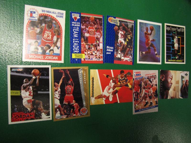 10 Michael Jordan cards...