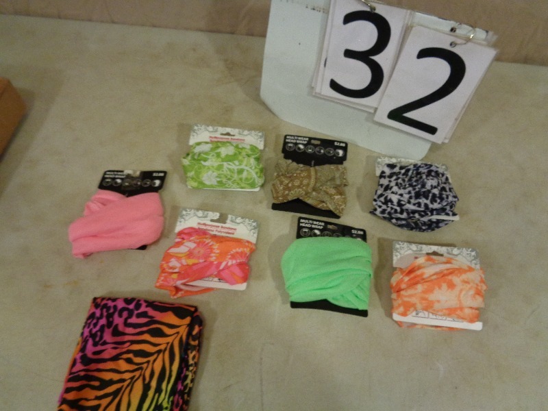 lot 32 image: New HeadbandsHead WrapsBandanas