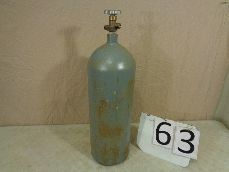 lot 63 image: Welding Tank