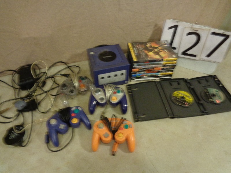 lot 127 image: Nintendo Gamecube and Games