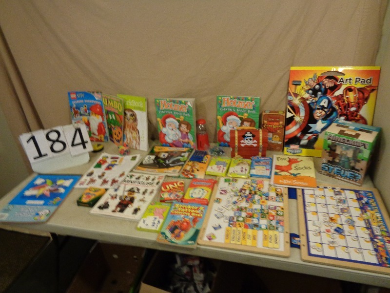 lot 184 image: New Minecraft Figurine and More