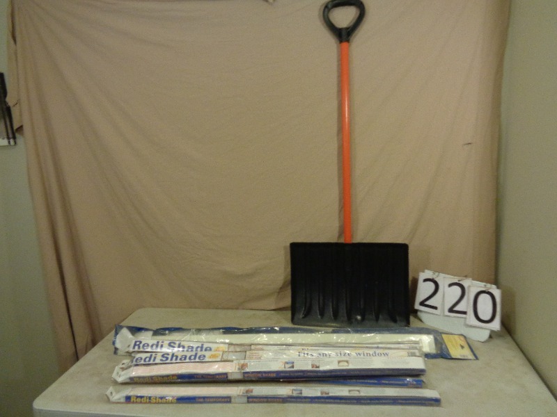 lot 220 image: New Redi Shade and Shovel
