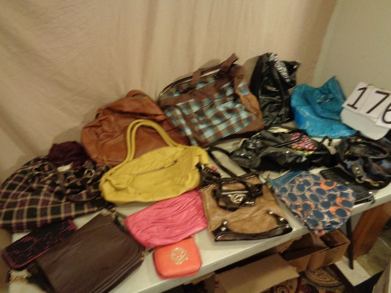 lot 176 image: Purses and Bags