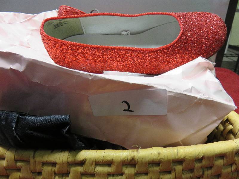 lot 2 image: attn dance moms