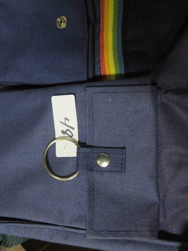 lot 48 image: suitcase and travel bag