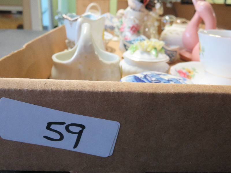 lot 59 image: Trinkets