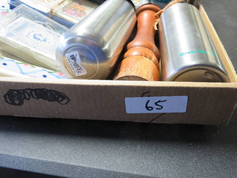 lot 65 image: popcorn maker, playing cards