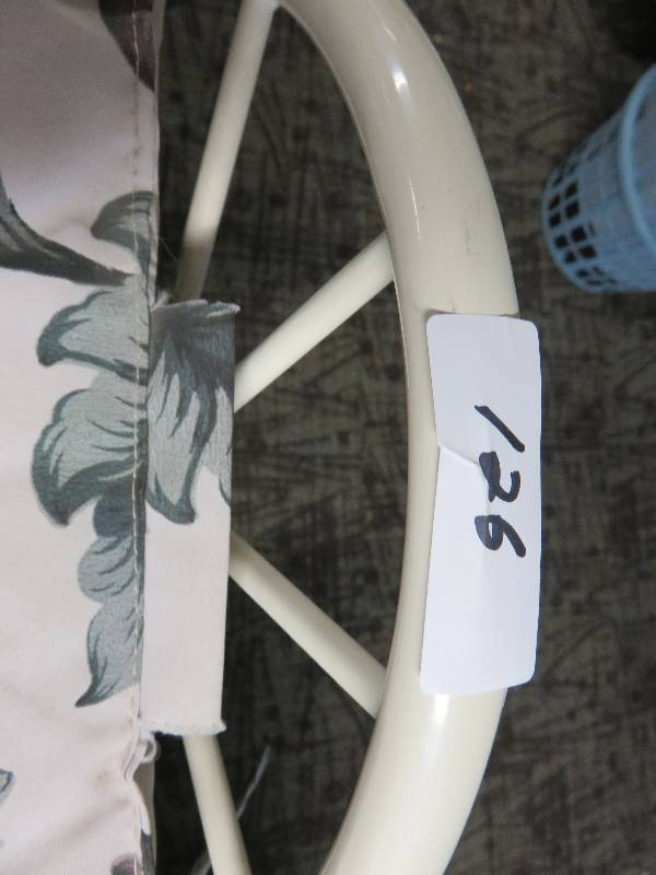 lot 126 image: chair