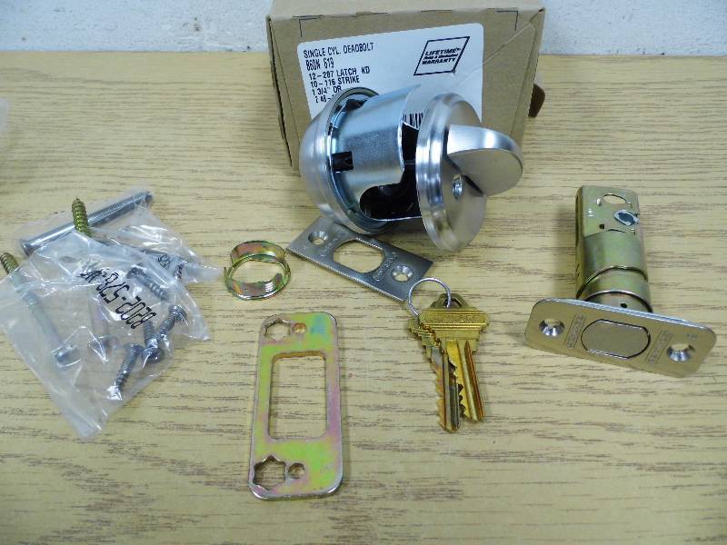 Single Cylinder Deadbolt