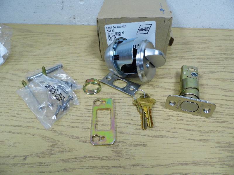 Single Cylinder Deadbolt
