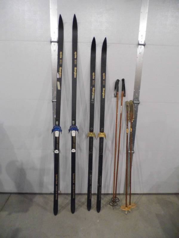 Skis and Poles
