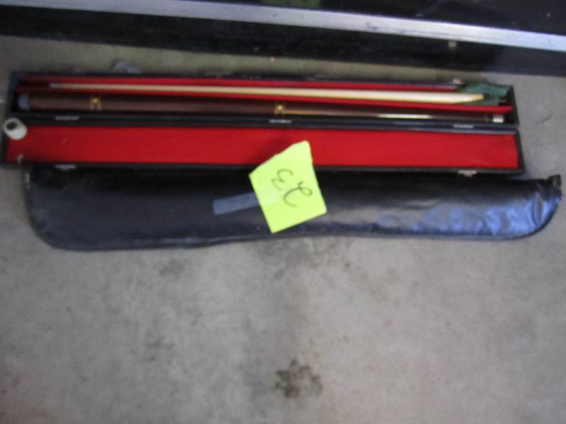 lot of 2 pool table sticks and case...