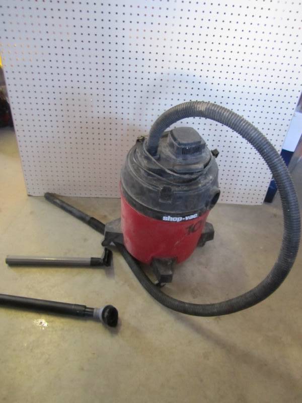 10 gallon shop vac, wet and dry vac...