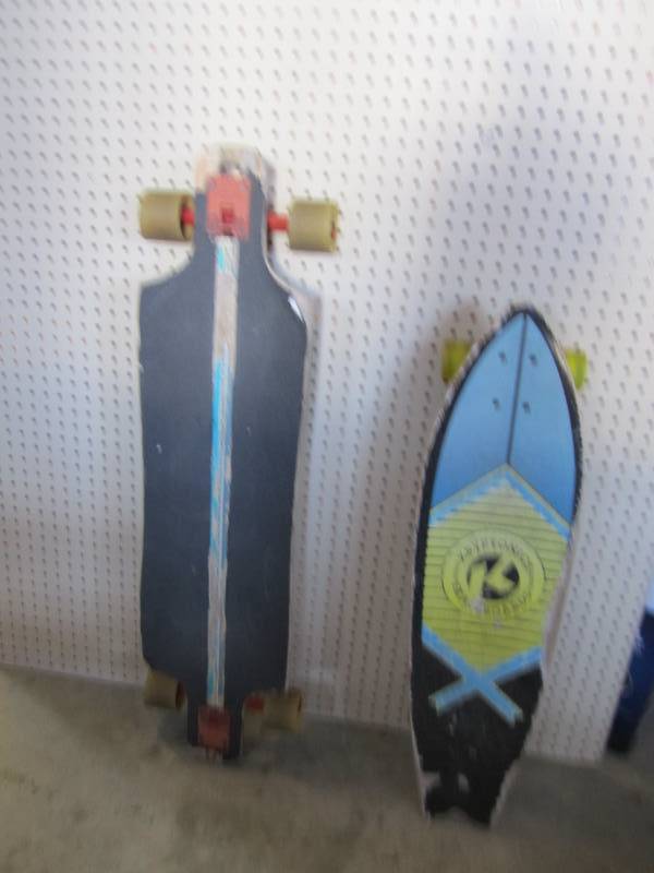 lot of 2 skateboards (krytonics) ...