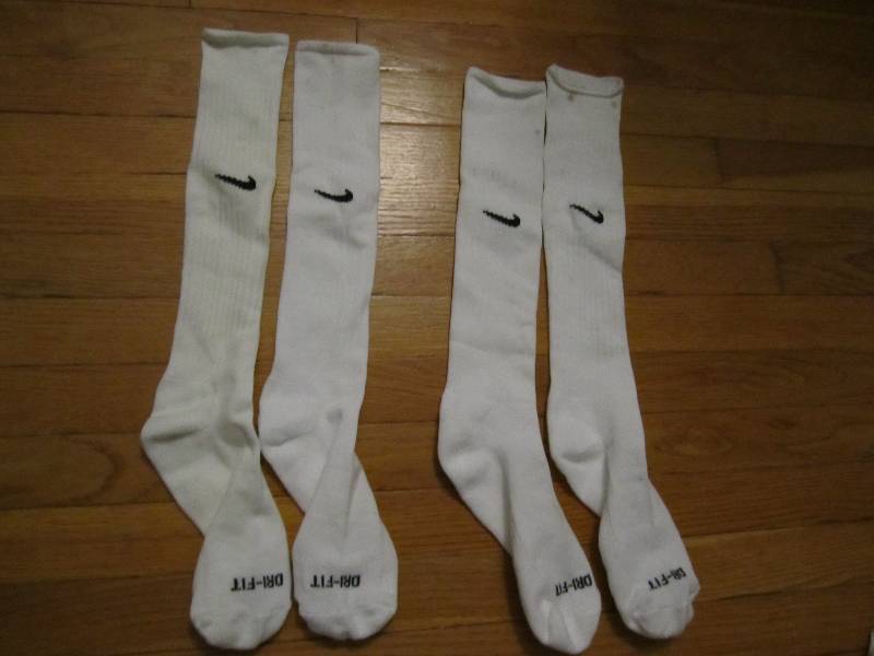 2 Pairs Brand New Nike Dri-Fit spor...