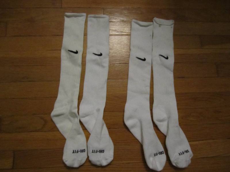 2 Pairs Brand New Nike Dri-Fit spor...