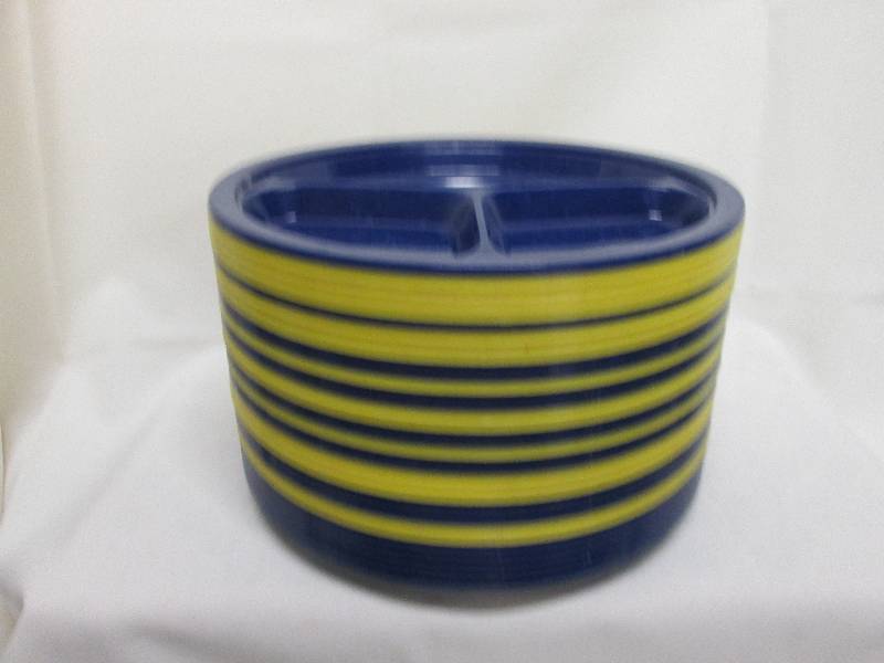 Large lot blue & yellow plastic gri...