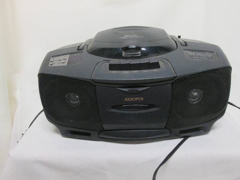 Audiovox Compact Disc playerradio...