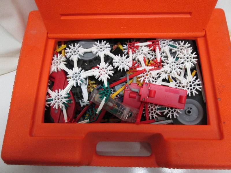 Great Knex set in orange molded cas...