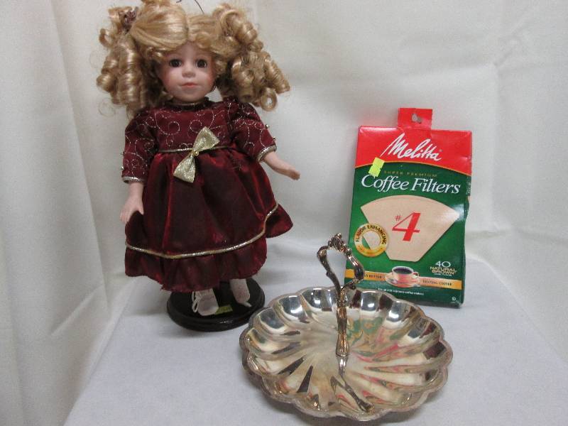 lot 355 image: Collectible 12 inch doll, coffee fi...
