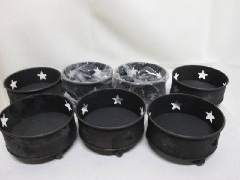 lot 365 image: Lot of 7 black metallic pillar cand...